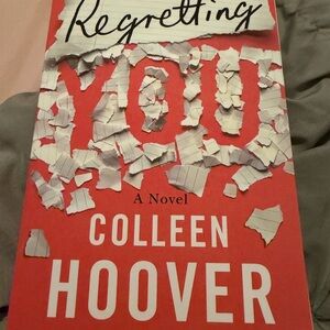Regretting You by Colleen Hoover - Red Cover